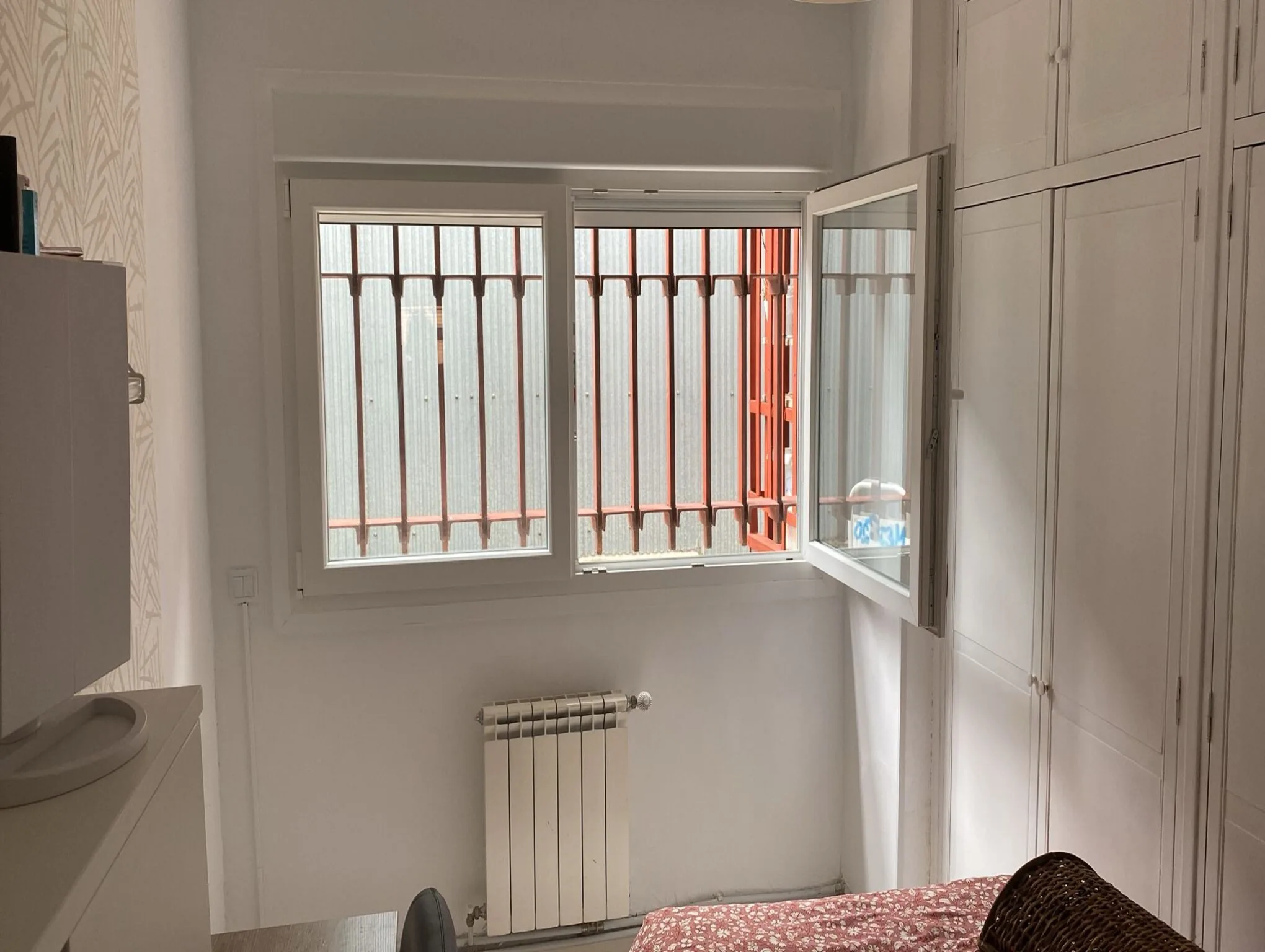 Ventanas y cerramientos para vivienda unifamiliar en Parla - DESPUÉS HABITACIÓN 4